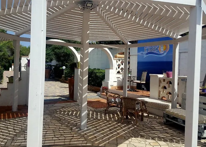 Il Faro Aparthotel 3*