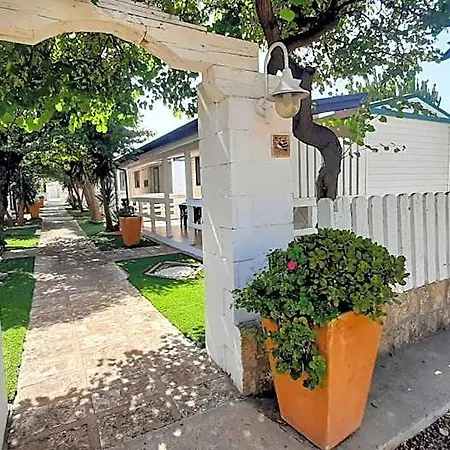 Il Faro Aparthotel 3*