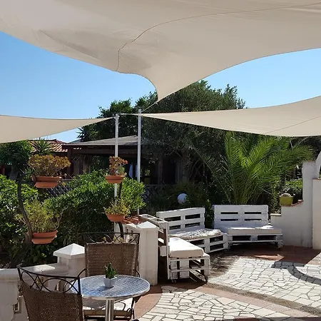 Il Faro Aparthotel 3*