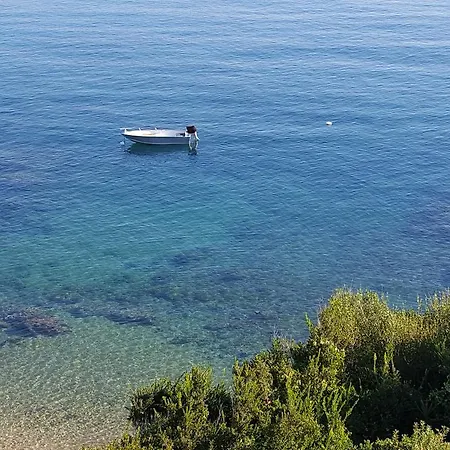 Ξενοδοχείο με διαμερίσματα 