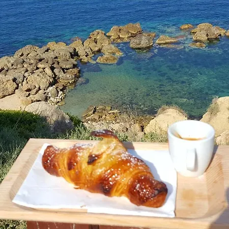 Ξενοδοχείο με διαμερίσματα 