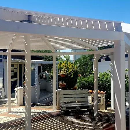 Il Faro Aparthotel 3*