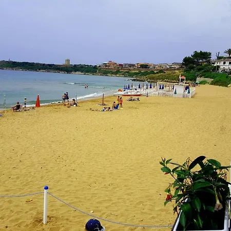 Ξενοδοχείο με διαμερίσματα 